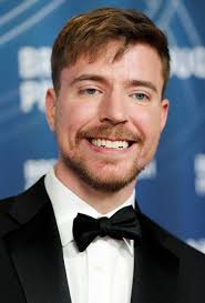 MrBeast recorre la zona arqueológica de Calakmul, Campeche