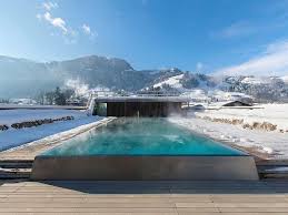 With the right gear and preparation, you can soften the blow and make protect your investment and bring your filter, pump, chlorinator, heater, and any other equipment in from the cold. 20 Cool Ski Pools Welove2skiwelove2ski