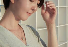 Round Di Penrose Ladder Pearl Necklace