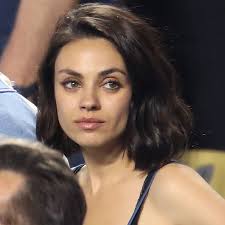 Some people think her eyes are green, others. Mila Kunis No Makeup 9 Photos Of Mila Kunis Without Makeup Beauty Crew