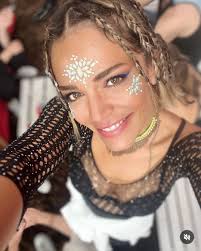 Merhaba arkadaşlar! Hoy 10 de Junio está de cumple la hermosa actriz Hazal  Benli 😍🌹 Quién dio vida al personaje de Fadik . Que tenga un hermoso día!  İyi ki doğdun! İyi ki varsın! 🎉🎈🎶🎂👏👏👏❤