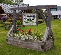 Check spelling or type a new query. Pin By Evan Etchison On Show To My Builder Farm Entrance Garden Farm Signs