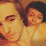 Elijah Sneed's Instagram, Twitter & Facebook