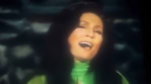 Loretta Lynn Sings Here I Am Again