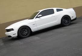 Black And White Mustang Gt Fs 2011 Mustang 5 0 Gt White 1k Miles Mustang 2012 Mustang 2011 Mustang Gt