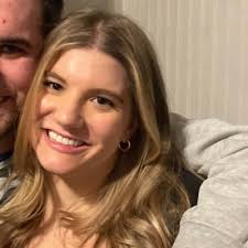 Molly Daniel (@mollybdaniel)