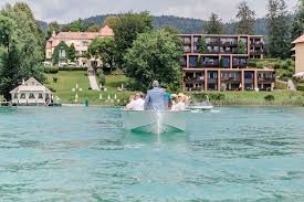 Sie planen eine hochzeit am wasser und suchen noch die nicht nur eine hochzeit am strand, auch eine hochzeit am see gehört zu den. Hochzeitslocation Am See Eine Hochzeit Am Worthersee Denise Kerstin