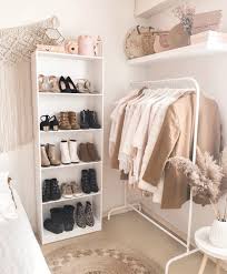 Interior Inspiration Dekorierenschlafzimmer Inspiration Interior In 2020 Tumblr Zimmer Gestalten Zimmer Einrichten Jugendzimmer Zimmer Gestalten