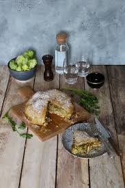Chicken And Almond Pastilla Recipe Morrocan Food Chicken Pastilla Food Lover