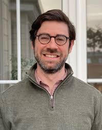 Jeffrey Noel's Instagram, Twitter & Facebook