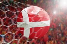 In deutschlands nachbarland dürfen wieder über. Nationalmannschaft Von Danemark Alle Infos Hier Trainer Erfolge Etc