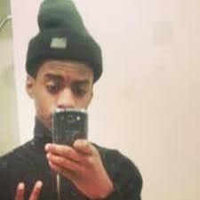 Stream Malik Elliott music