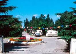 Was für übernachtungsmöglichkeiten gibt es nahe station. Toulouse Campingplatz Eingestuft