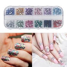 Coloca un adhesivo de manicura francesa sobre la uña, dejando la punta al descubierto. Amazon Com Unas Brillantes Y Purpurina 12 Colores Glitter Rhinestone Manicura Esmalte De Unas Accesorios De Decoracion 3d Nail Art Tips Manicura Diy Unas Set Belleza Y Cuidado Personal