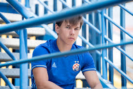 Majice, trenirke, hlačice, jakne i razni dodaci za sve uzraste uz besplatnu dostavu i. Schluss Mit Puma Adidas Dinamo Zagreb 17 18 Trikots Veroffentlicht Nur Fussball