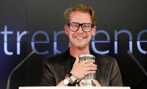 Famosos que salieron con una actriz porno | GQ