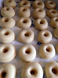Resepi donut, resepi donut gebu, resepi donut glaze, resepi donut mudah, resepi donut lembut, resepi donut kentang, resepi donut bomboloni, resepi donut big apple, resepi donut azie kitchen, 492 best images about recipes:malaysian kuih on pinterest via www.pinterest.com. Resepi Donat Big Apple