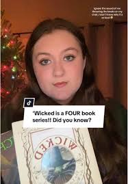 Discover the Complete 'Wicked' Book Series with Glinda and Elphaba