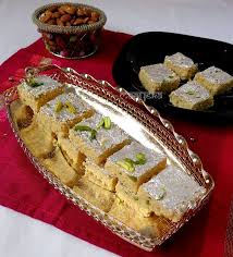 Authentic Indian Vegetarian Recipes How To Make Kalakand Milk Fudge Indian Dessert Recipes Indian Desserts Sweet Meat