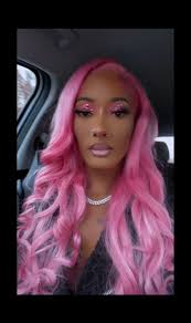 thought i would show off my birthday hair🩷