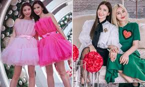 Jamie chua (born 1975) is a singaporean socialite and online personality. Singapore S Instagram Queen Jamie Chua Twins With Lookalike Daughter Calista For Her 21st Birthday Daily Mail Online