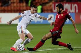 Tricolorii revin la bucureşti pentru partida cu armenia, din 1 septembrie, ora 21:45, pe arena naţională, contând pentru preliminariile cm 2018. Redqb5ocilrljm