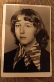 Szukam przyjaciółki ze szkoły podstawowej nr 95 w Krakowie, imię i nazwisko  panieńskie Mariola Knysak, chodziłyśmy razem do szkoły w latach 1966-74,