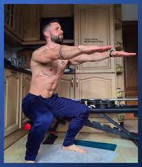 andrew on X: Ãingeru Vilabrillë Fans (@AingeruVFans) twitteó:  AingeruVFans what are you doing while youre stuck at home? Ãingeru has  been doing home workouts and yoga. 💪🏼 t.co5IdjR54Oo6  t.coLI9usDl7qG  X
