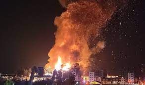 Massive fire badly damages langley condo complex. Aebwuj Nbnqjym