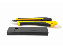 Nhà phân phối keo dán silicon Hichem tại Miền Nam