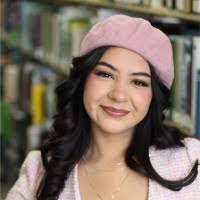 Yesenia Trevizo's Instagram, Twitter & Facebook