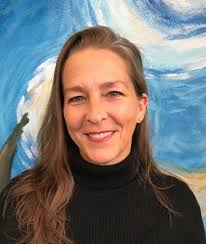 Jennifer Maness's Instagram, Twitter & Facebook