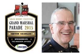 Kevin Searles's Instagram, Twitter & Facebook