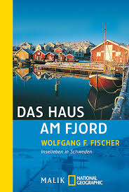 Es una pequeña empresa familiar que pone a su disposición 9 apartamentos a pie de playa, con opción a reservar durante todo el año. Das Haus Am Fjord 9783492400787 Amazon Com Books