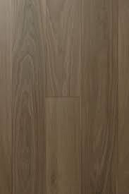 Busto Engineered American Walnut Flooring With Images American Walnut Walnut Texture Laminate Texture