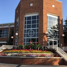 The aurora public library is a public library in aurora, illinois, united states. Eola Community Center Home Facebook