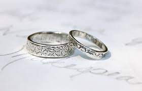 Wedding Band Ring Set Vine Leaf Wedding Rings Bands Etsy In 2021 Engraved Wedding Rings Silver Wedding Bands Silver Wedding Rings Sets