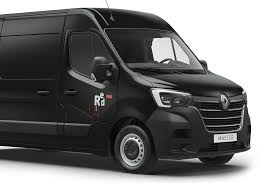 In this weeks video i check out the new renault trucks master 4x4 van. Renault Master Red Edition Uhl Trucks