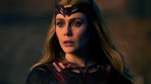 Elizabeth Olsen e Scarlet Witch, la Marvel solo per soldi? Mai avuta  questa mentalità