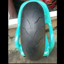 Harga ban bridgestone battlax ninja 250. Jual Ban Motor Battlax Ninja 250 Fi Terbaru Lazada Co Id