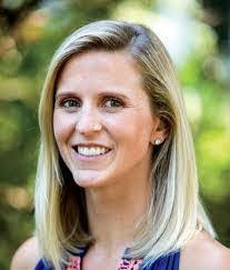 Ronna Collins's Instagram, Twitter & Facebook