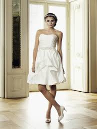 Divine atelier boho hochzeitskleid brautkleid 34 36 xs s spitze seide berta. Hochzeit 2013 Kurze Brautkleider Fur Den Sommer