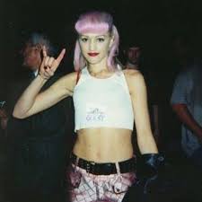 Gwen stefani no doubt young gwen stefani gwen stefani mode gwen stefani style rachel green 1990 style priscilla queen 90s grunge hair 1990s grunge. Sans Pareil Moodboard 90s Early 2000s Gwen Stefani Is Facebook