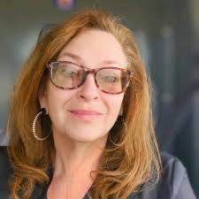 Kitty Clemens's Instagram, Twitter & Facebook