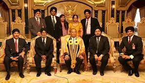 Oh dear, tan sri adenan satem has passed away :( reports say that sarawak chief minister died just a few hours ago, approximately 1:20pm, at the sarawak general hospital heart centre in kota samarahan. Sarawak Sikhs Forged Cordial Working Relationship With Sarawak Cm Asia Samachar