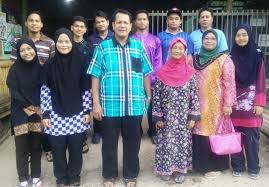 Pemimpin pelbagai parti komponen barisan nasional, yang ditemui ketika menghadiri majlis rumah terbuka deepavali. From The Desk Of Rumah Terbuka Suburkan Nilai Perpaduan