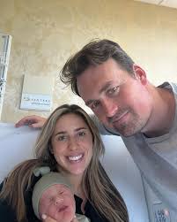 פרופיל של ‏‎Chlo & Tell‎‏‎