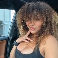 megan lyon (@meganlyon)