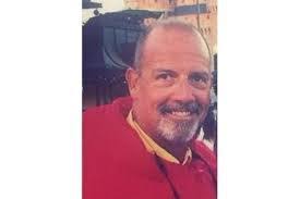 Robert Aue's Instagram, Twitter & Facebook