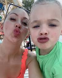 j u l y recap 🍷🚴🏻‍♀️😎💪🏻